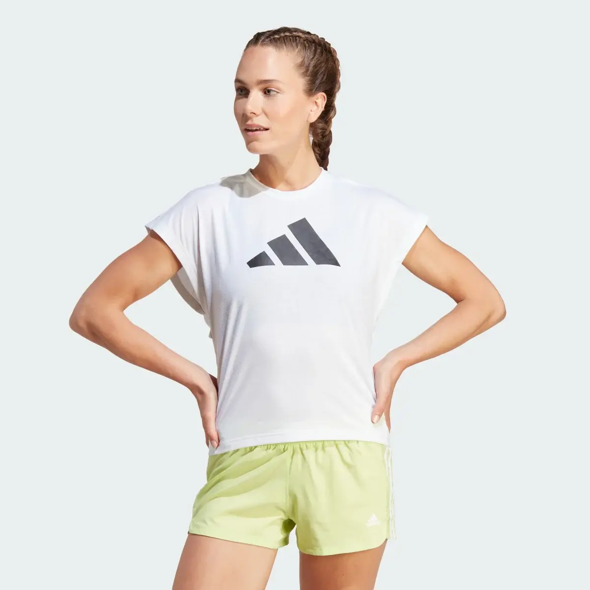 Adidas Playera Train Icons Training Regular Fit Logo. 2