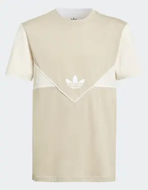 Adidas Adicolor Tee. 3 Adidas Adicolor Tee. 3