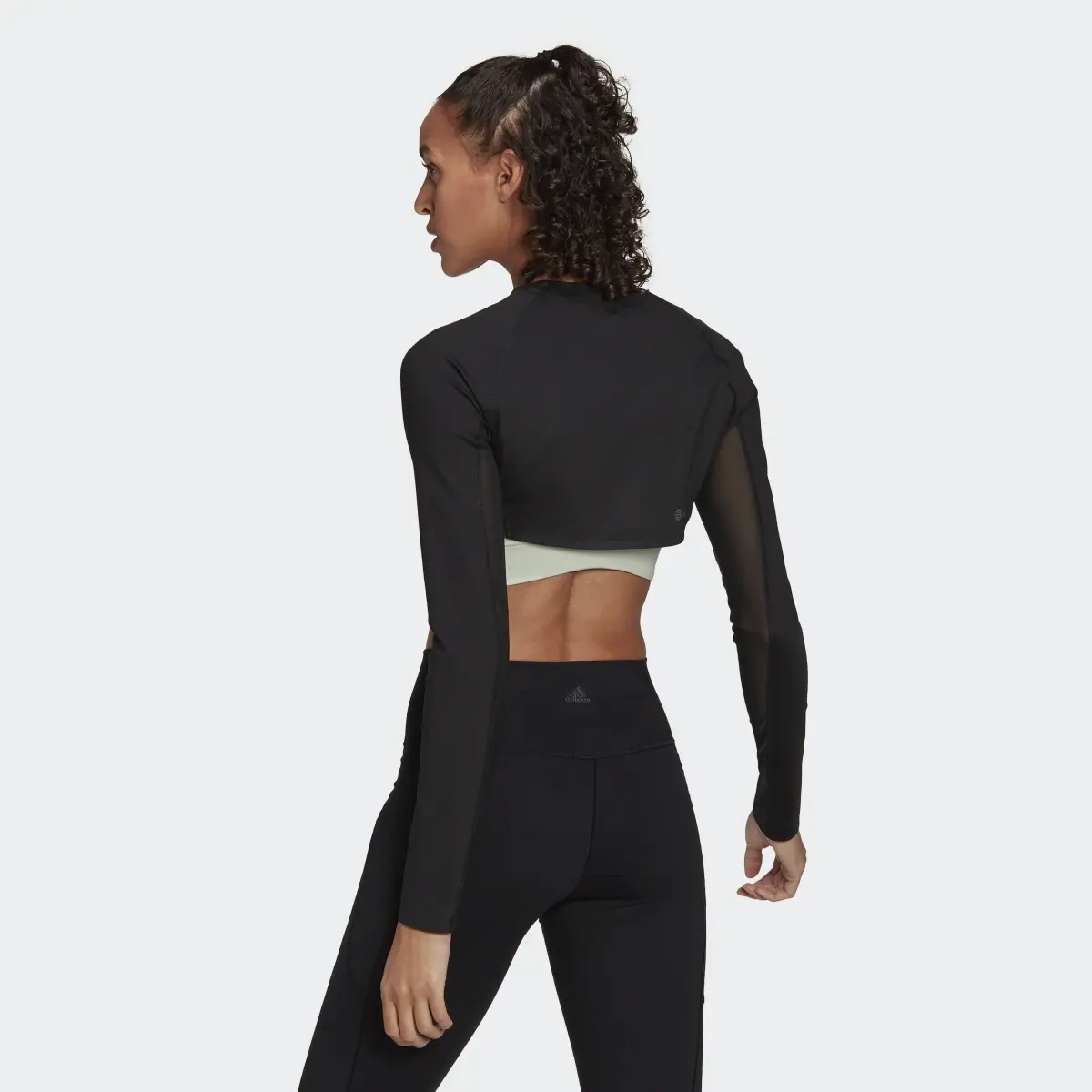 Adidas HIIT 45 Seconds Bolero. 3