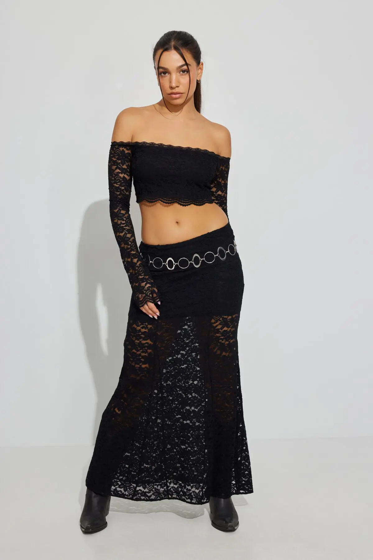 Garage Mermaid Maxi Lace Skirt. 3