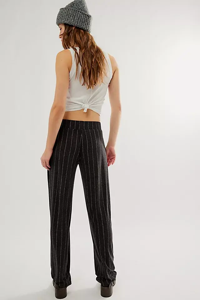 Free People Low-Rise Pleated Trousers. 2