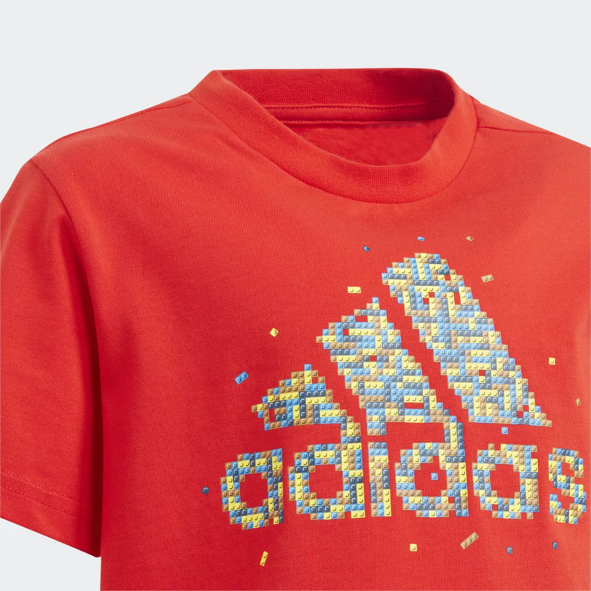 Adidas x Classic LEGO® Graphic Kids Tişört. 3