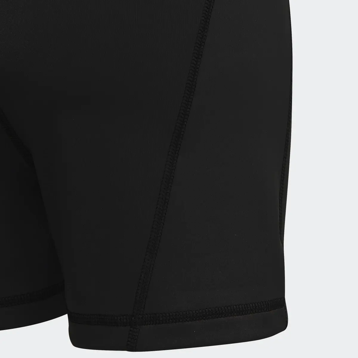 Adidas Alphaskin Volleyball Shorts. 3