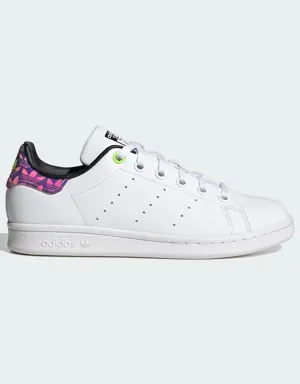 STAN SMITH J