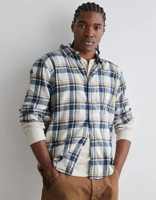 American Eagle Everyday Button-Up Shirt. 1