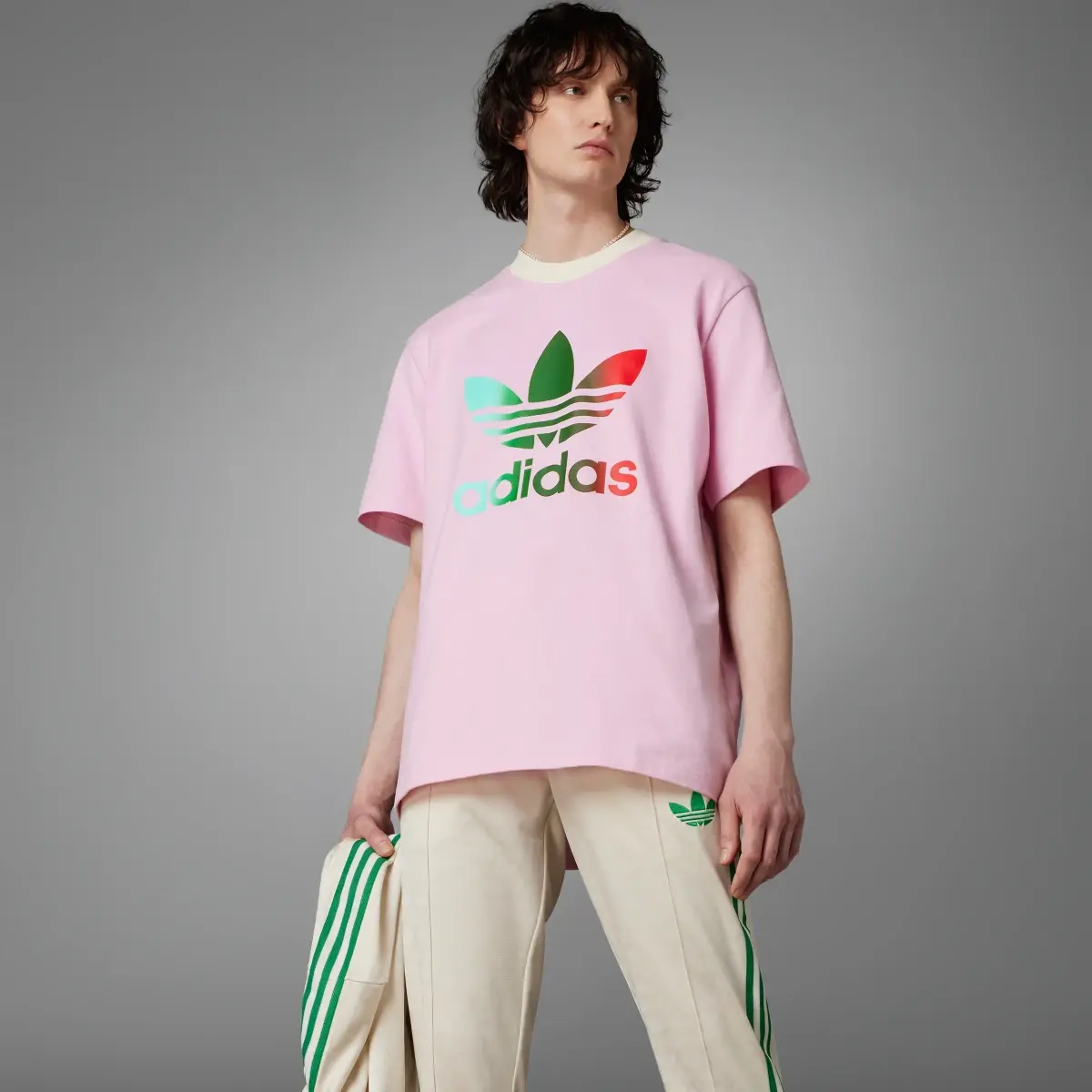 Adidas Camiseta Adicolor 70s Premium Trefoil. 1