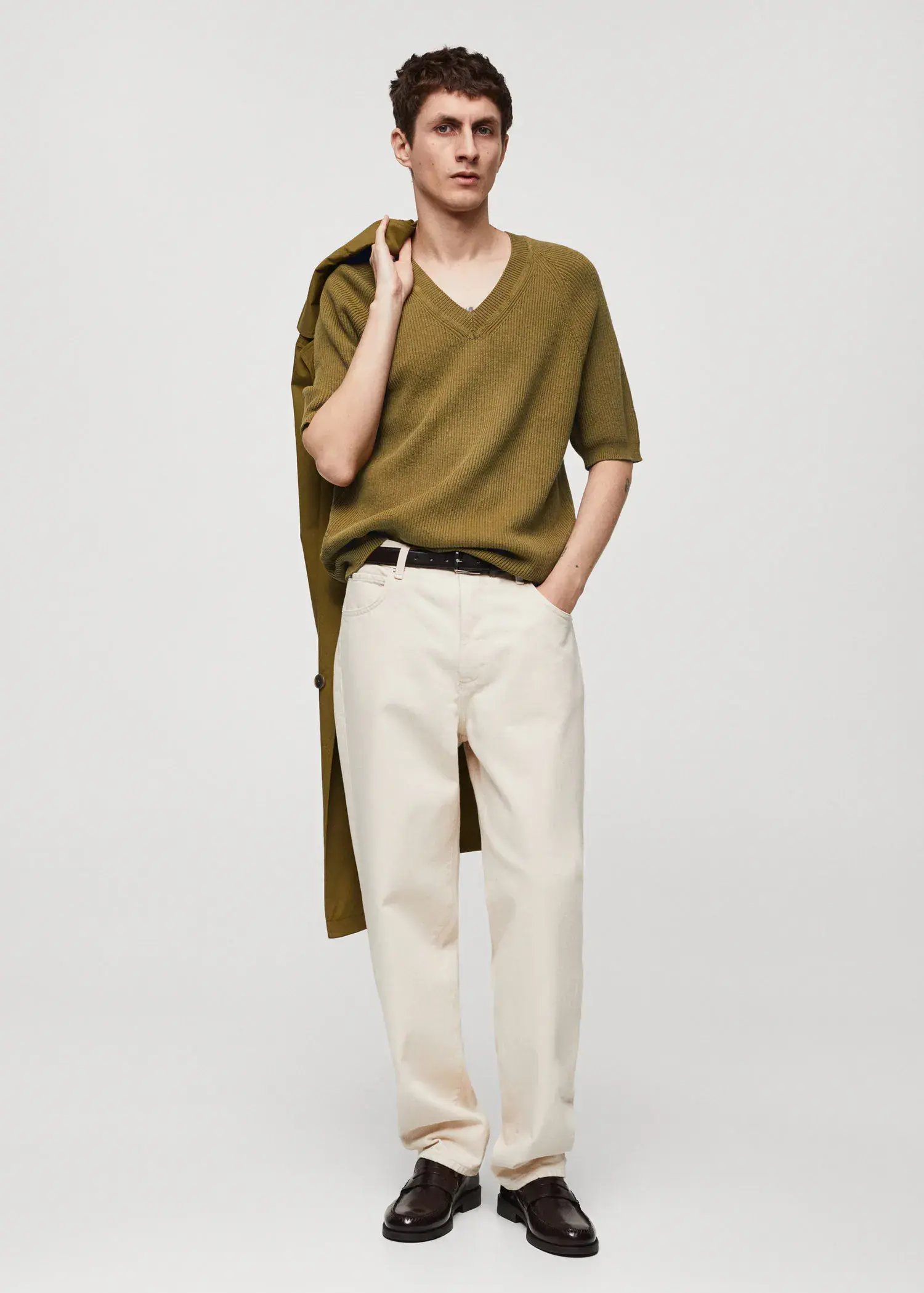 Mango Relaxed-fit knitted sweater. 3