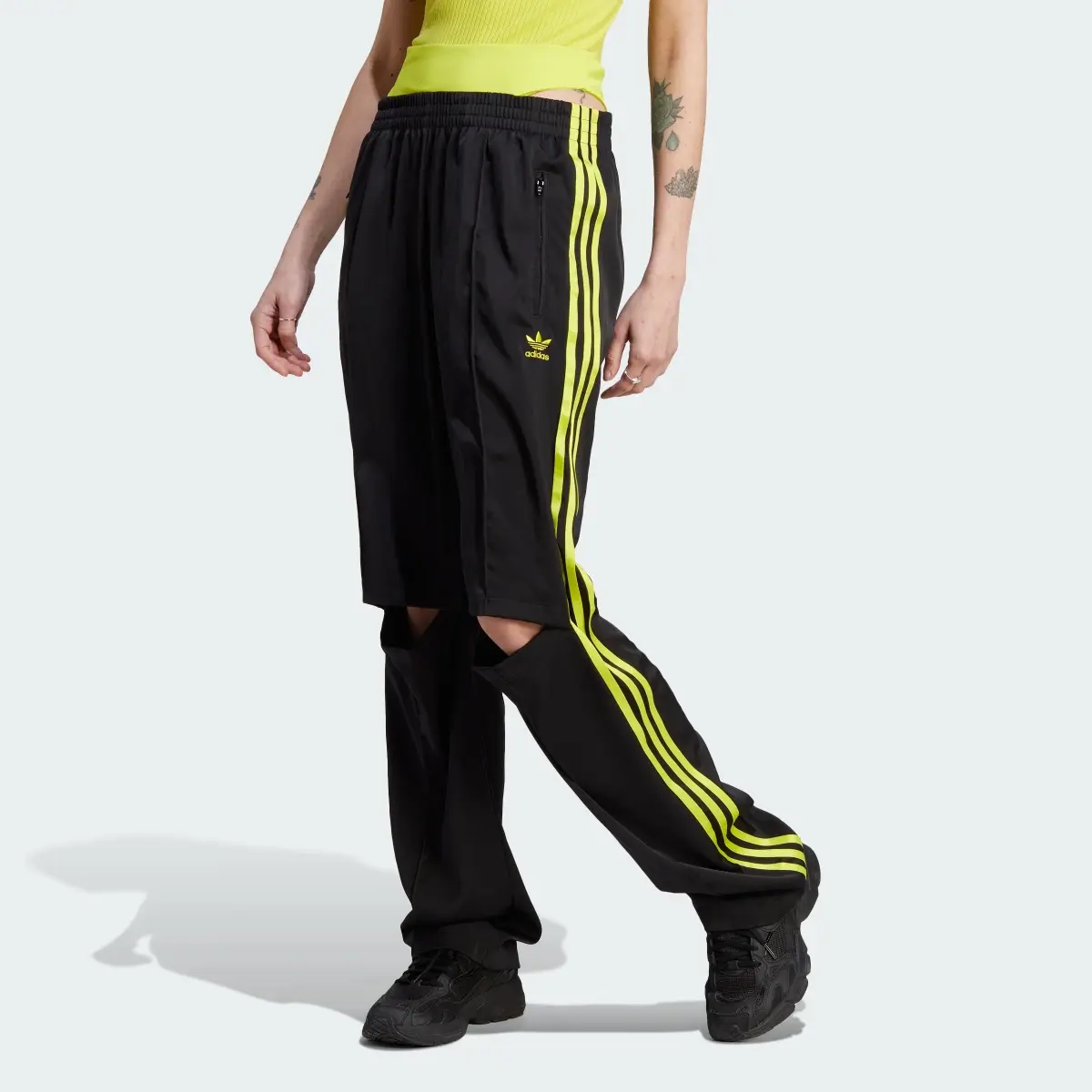 Adidas Pants Firebird Satin. 1