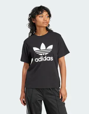 Adidas Trefoil Regular T-Shirt. 2 Adidas Trefoil Regular T-Shirt. 2
