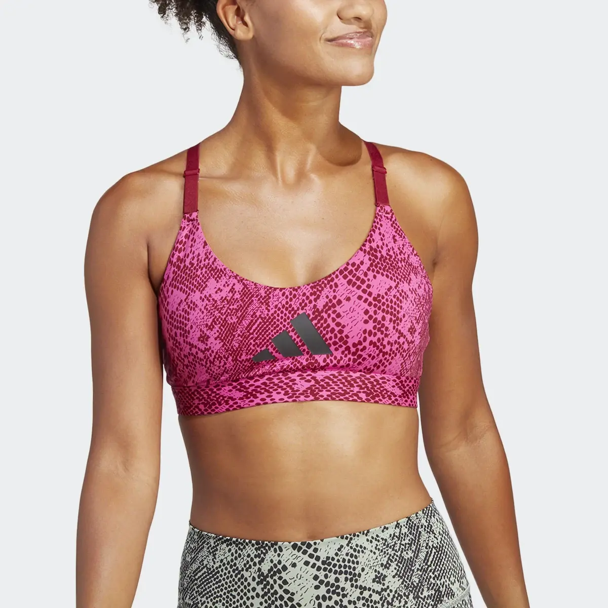 Adidas AeroImpact Training Light-Support Bra. 1