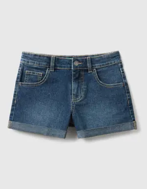 jean shorts in "eco-recycle" denim