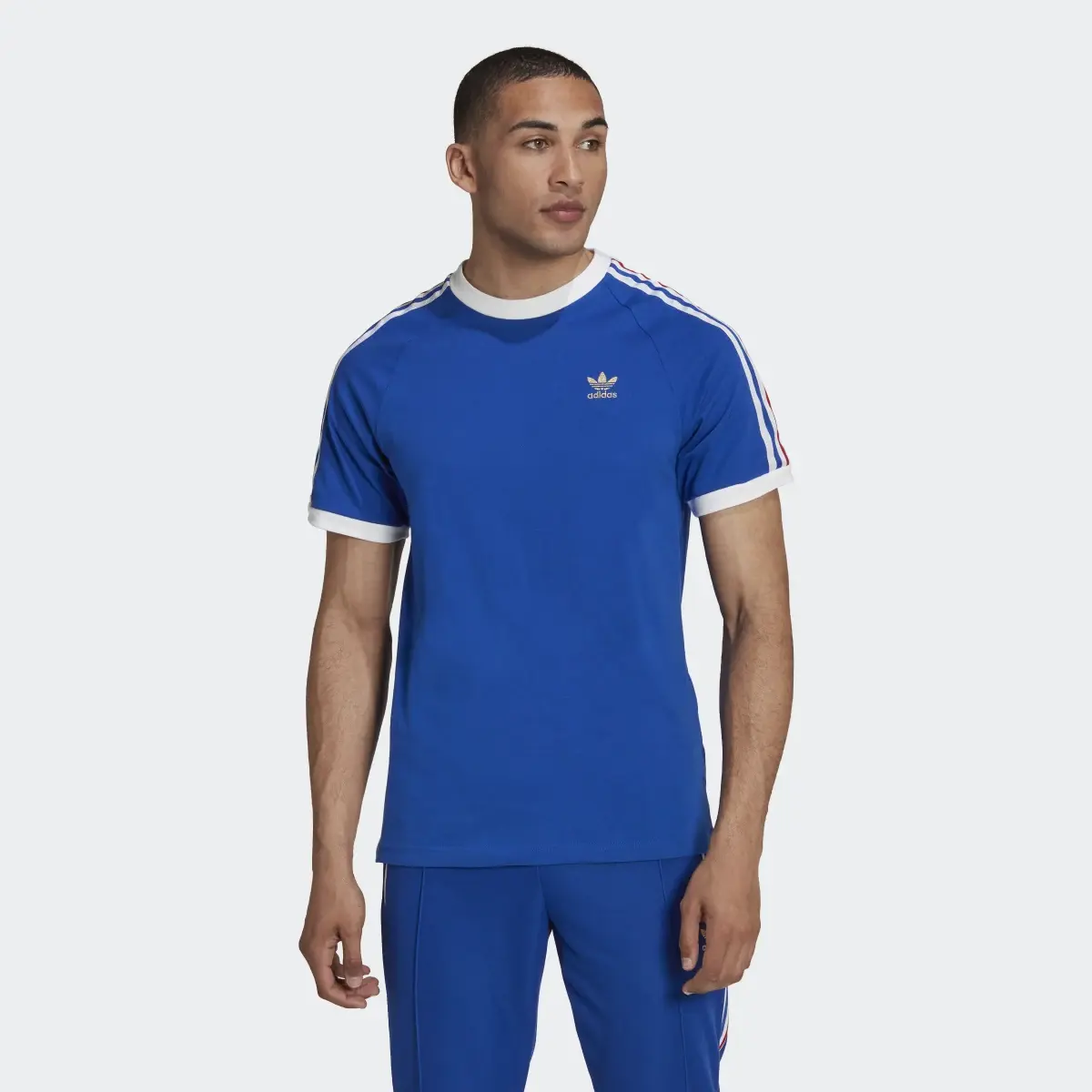 Adidas 3-Streifen T-Shirt. 2
