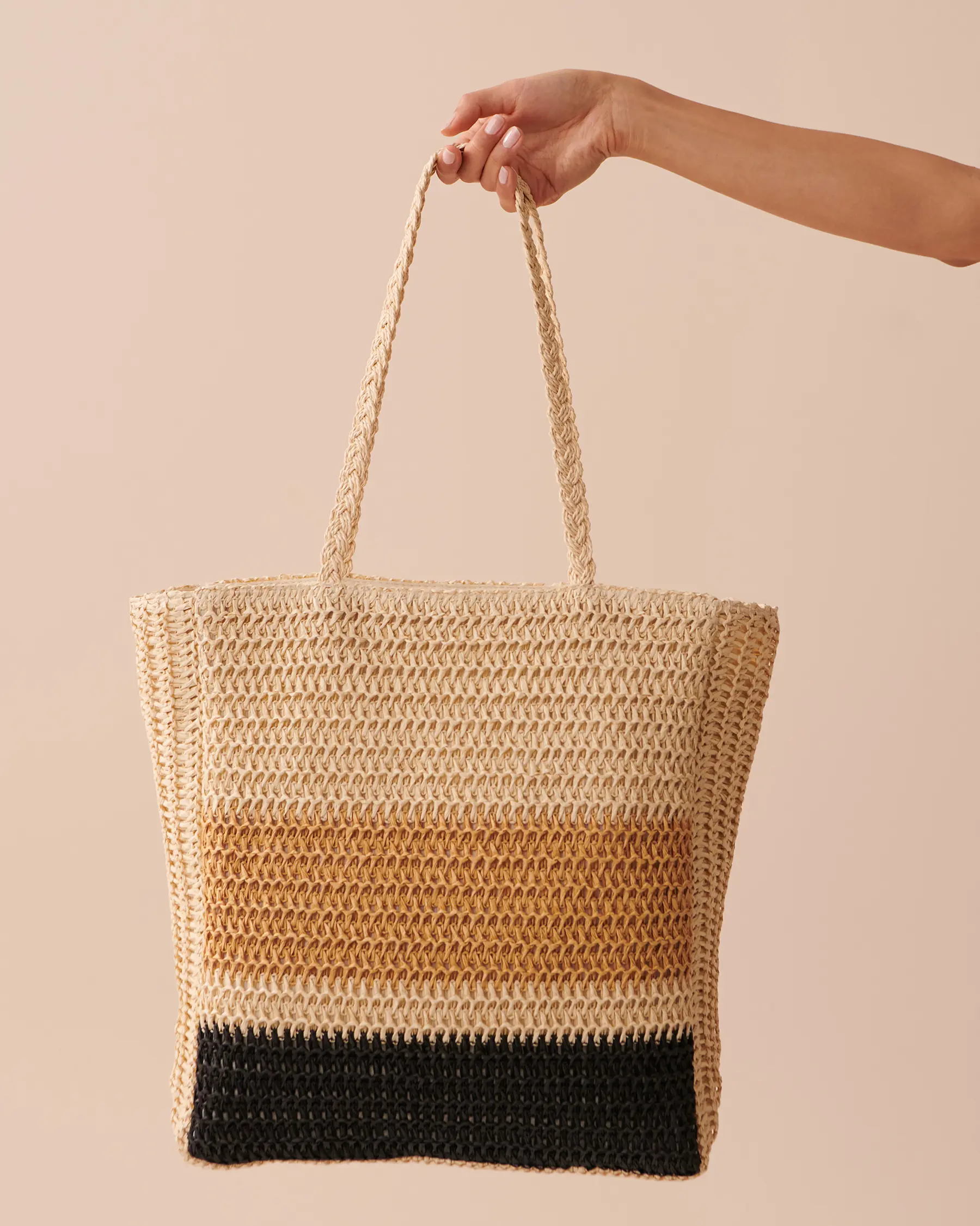 La Vie en Rose Striped Straw Bag. 3