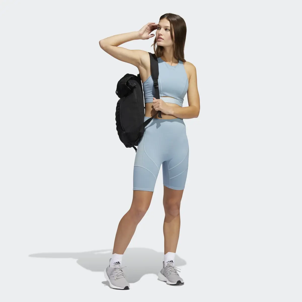 Adidas Yoga 4 Elements Studio Pocket Short Tights. 3