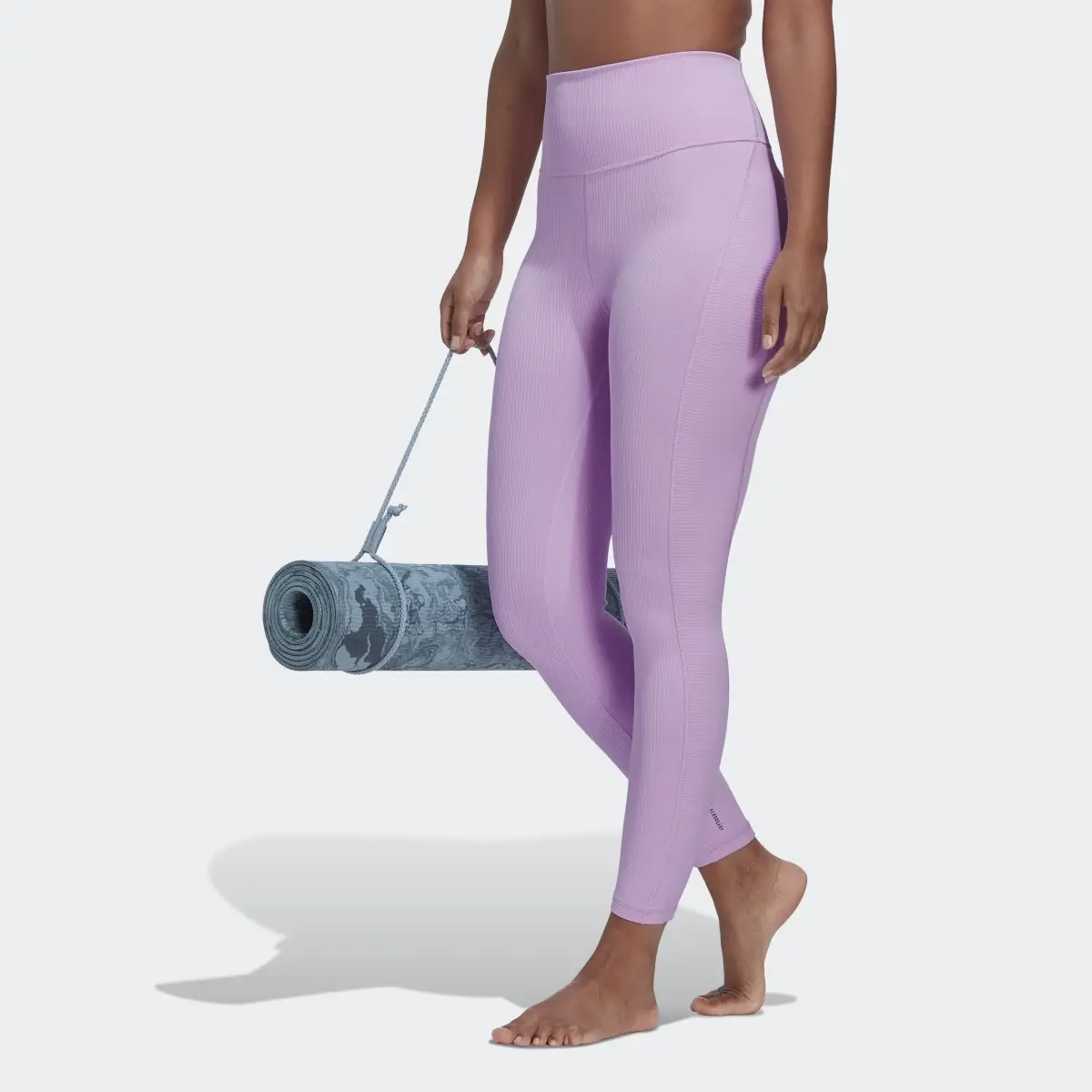 Adidas Yoga Studio Luxe Wind Super-High-Waisted Rib Tayt. 1