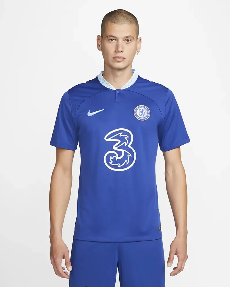 Nike Chelsea FC 2022/23 Stadium Home. 1