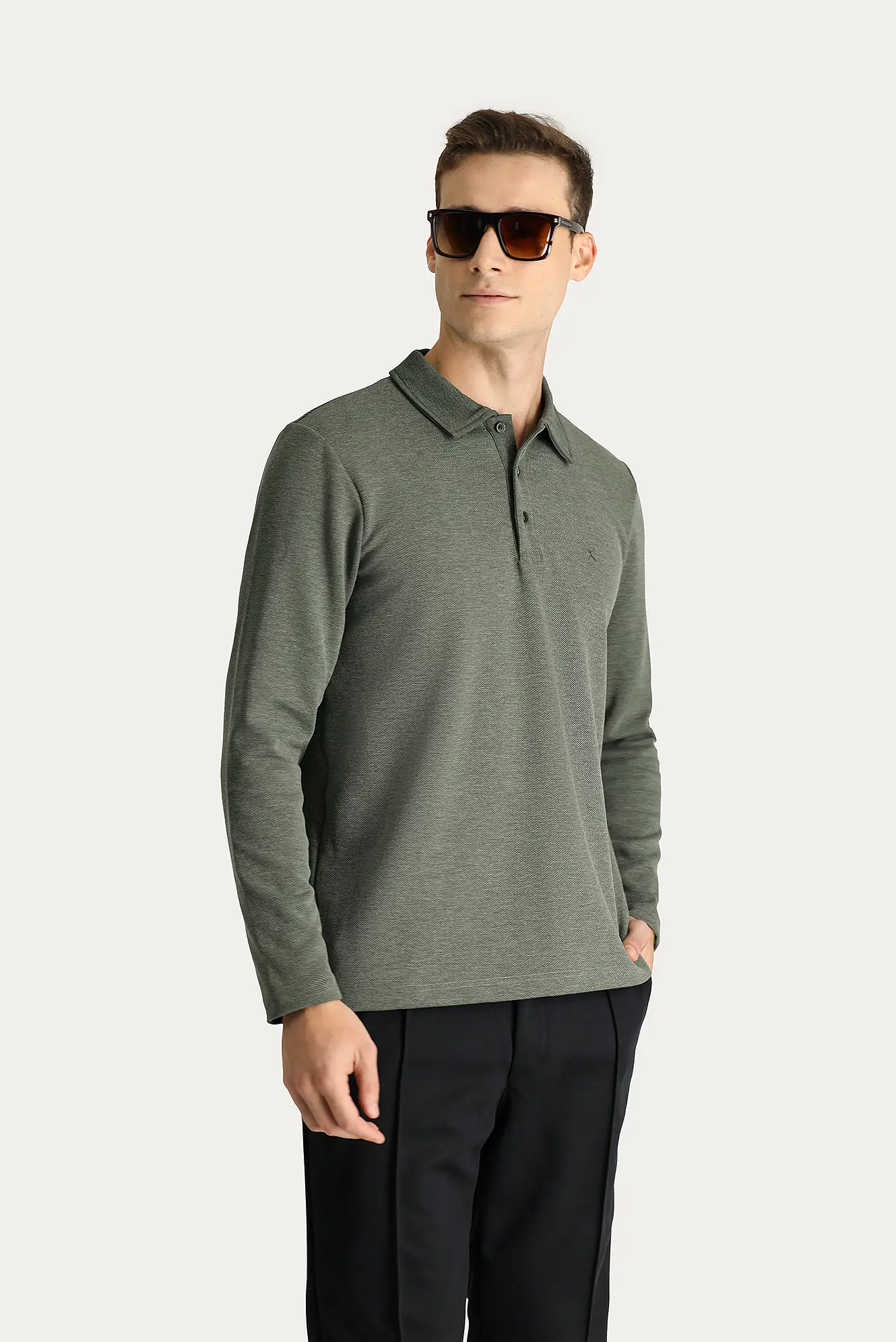 Kigili Polo Yaka Nakışlı Sweatshirt. 1