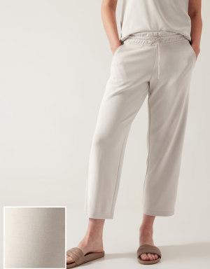 Seasoft Mid Rise Straight Crop beige