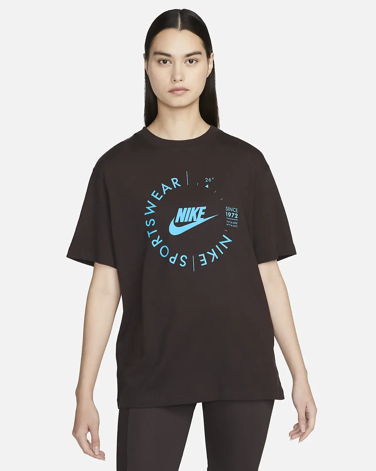 Nike Sportswear. 1