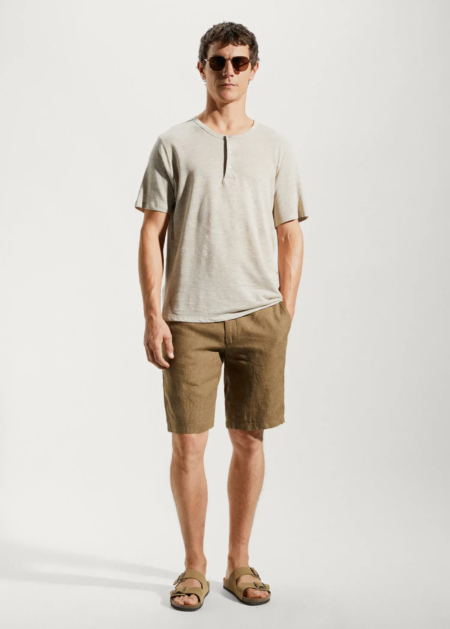 Mango Slim-fit linen bermuda shorts. 1