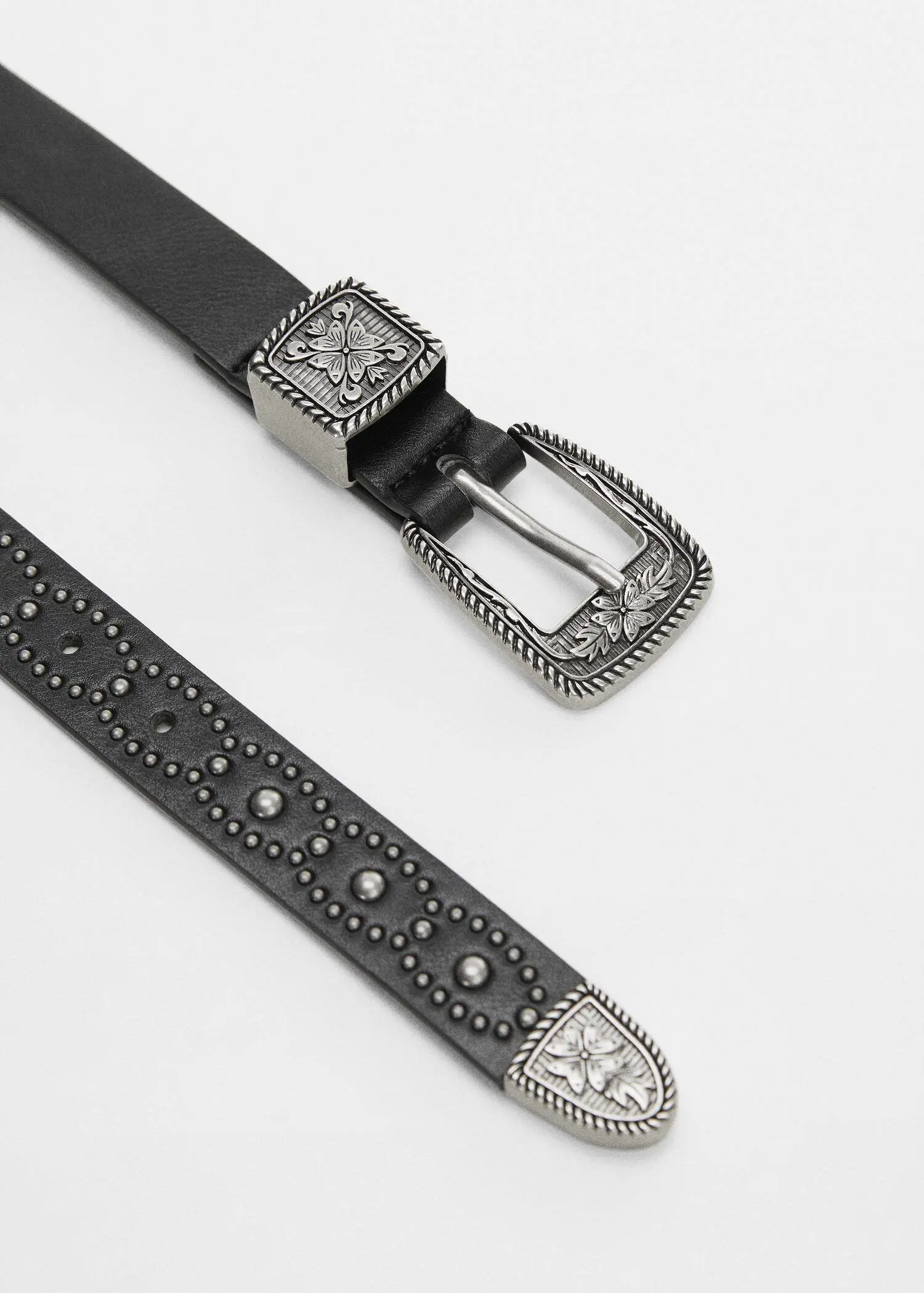 Mango Engraved buckle belt. 2