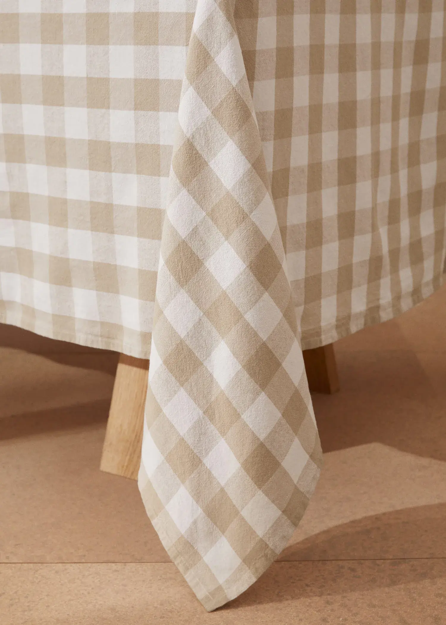 Mango Cotton linen gingham tablecloth 170x250cm. 3