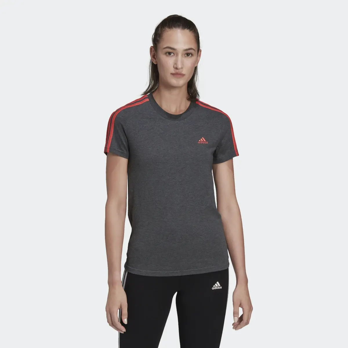 Adidas LOUNGEWEAR Essentials Slim 3-Stripes Tişört. 2