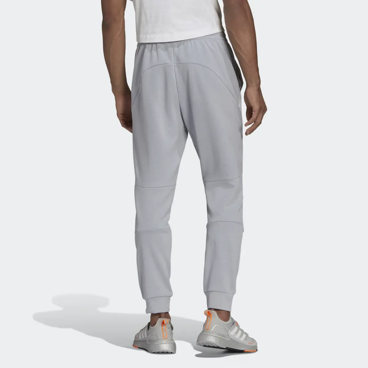 Adidas Pantaloni Designed for Gameday. 2