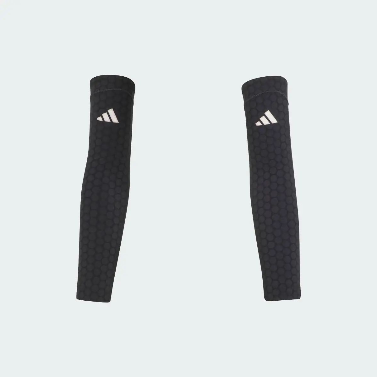 Adidas Tennis Arm Sleeves. 1