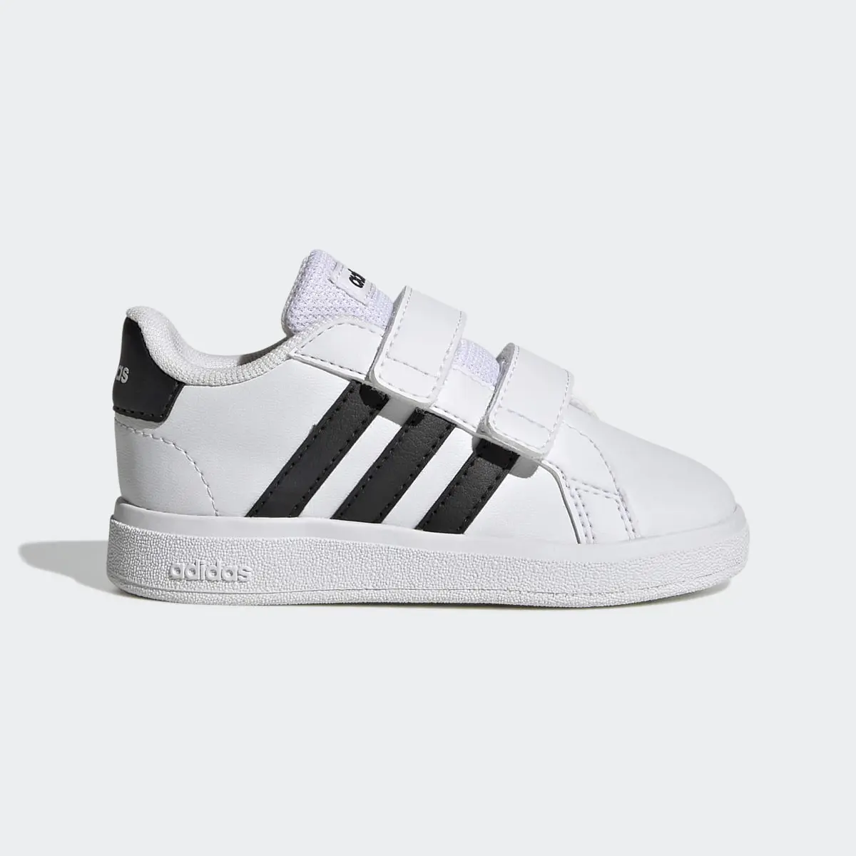 Adidas Grand Court 2.0 Shoes. 2