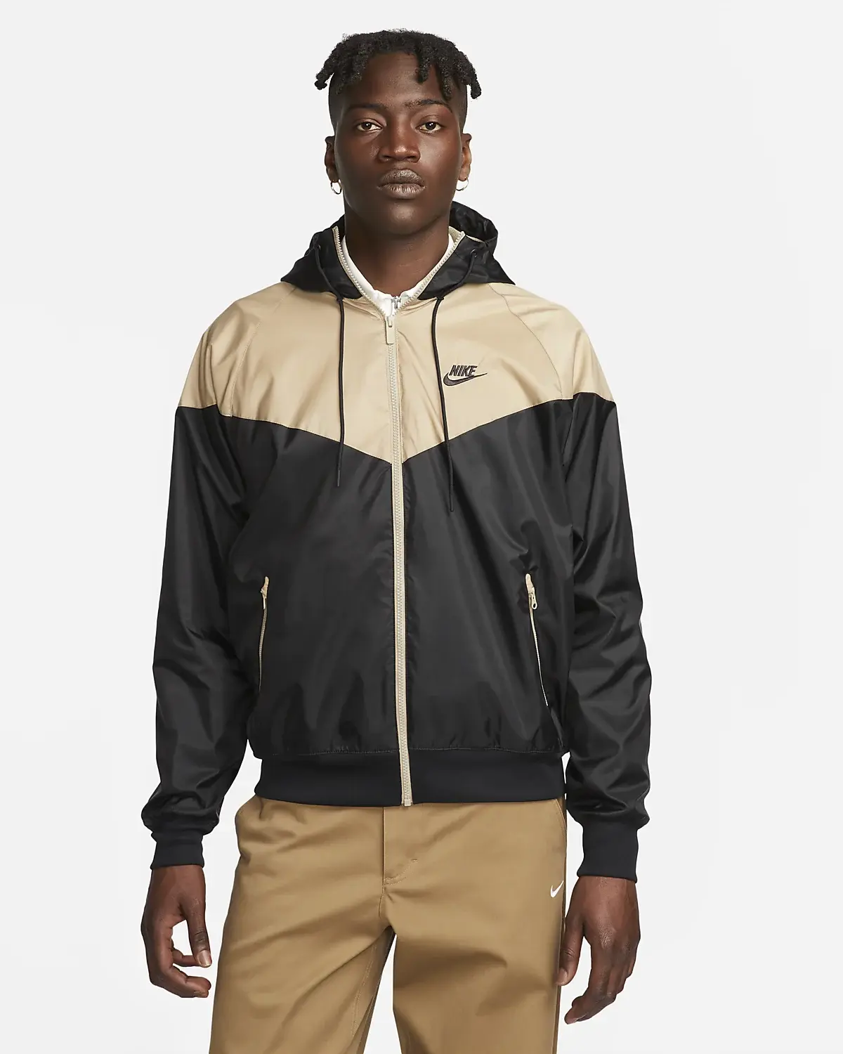 Nike Sportswear Windrunner. 1