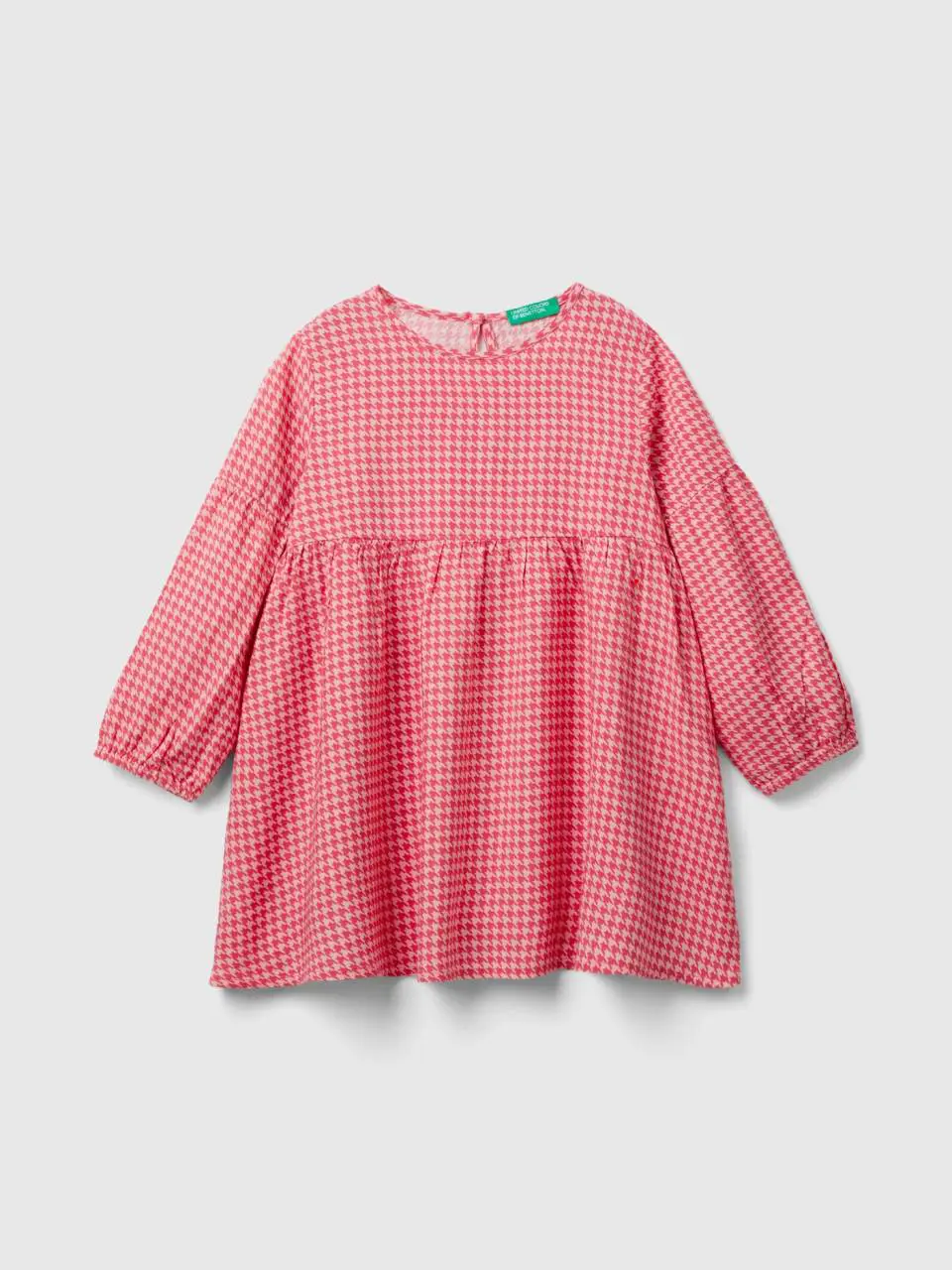 Benetton houndstooth dress in sustainable viscose. 1