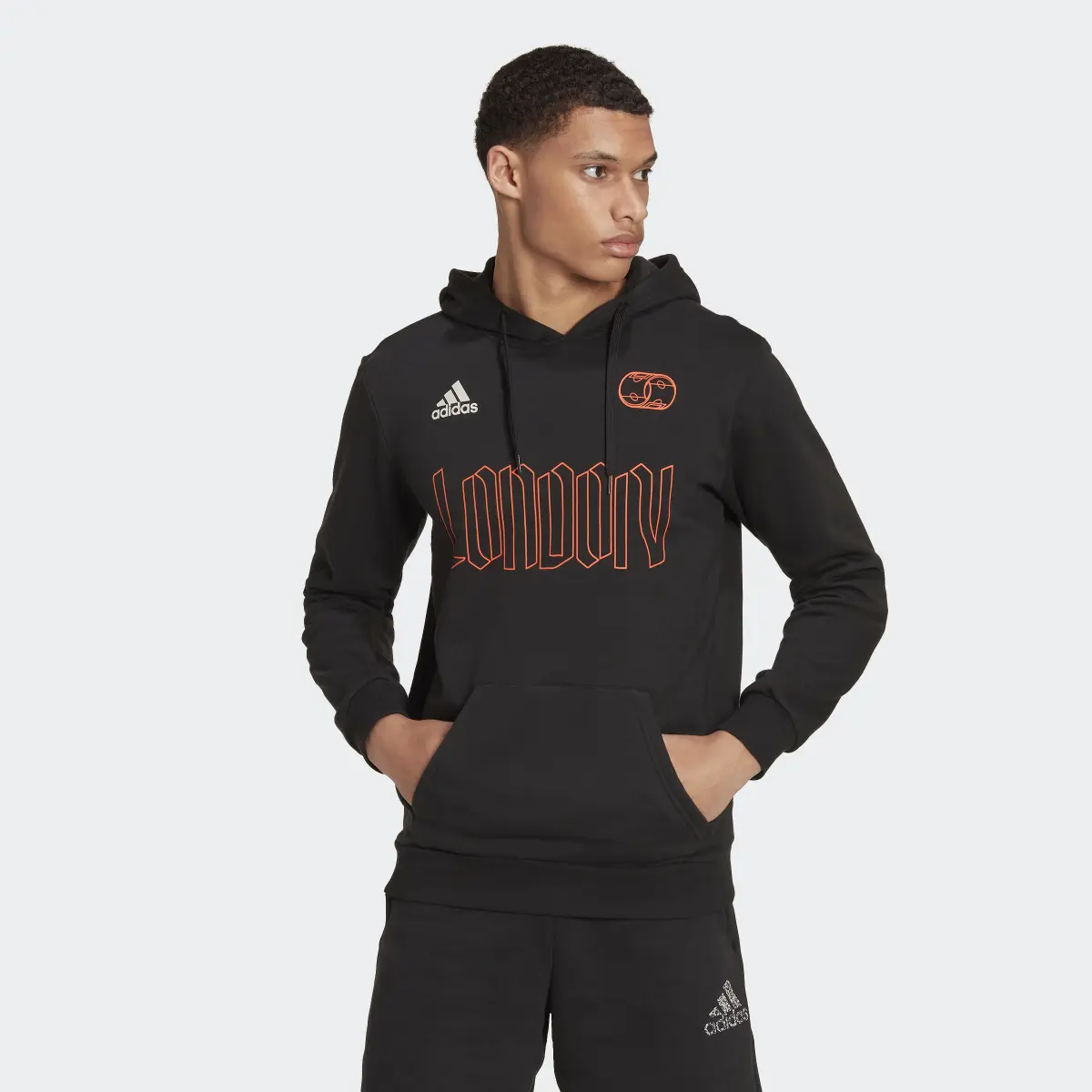 Adidas Hoodie London Graphic. 2