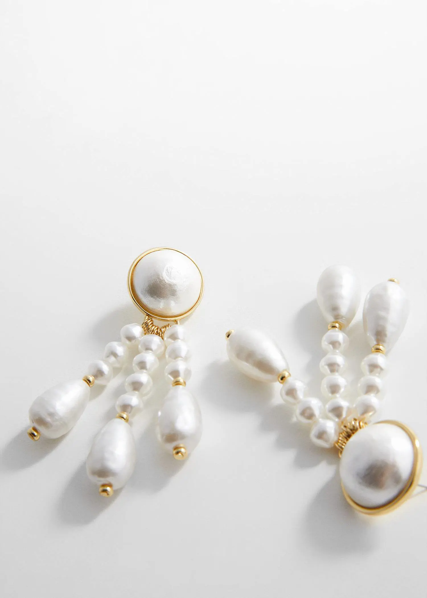 Mango Pearl triple pendant earrings. 2