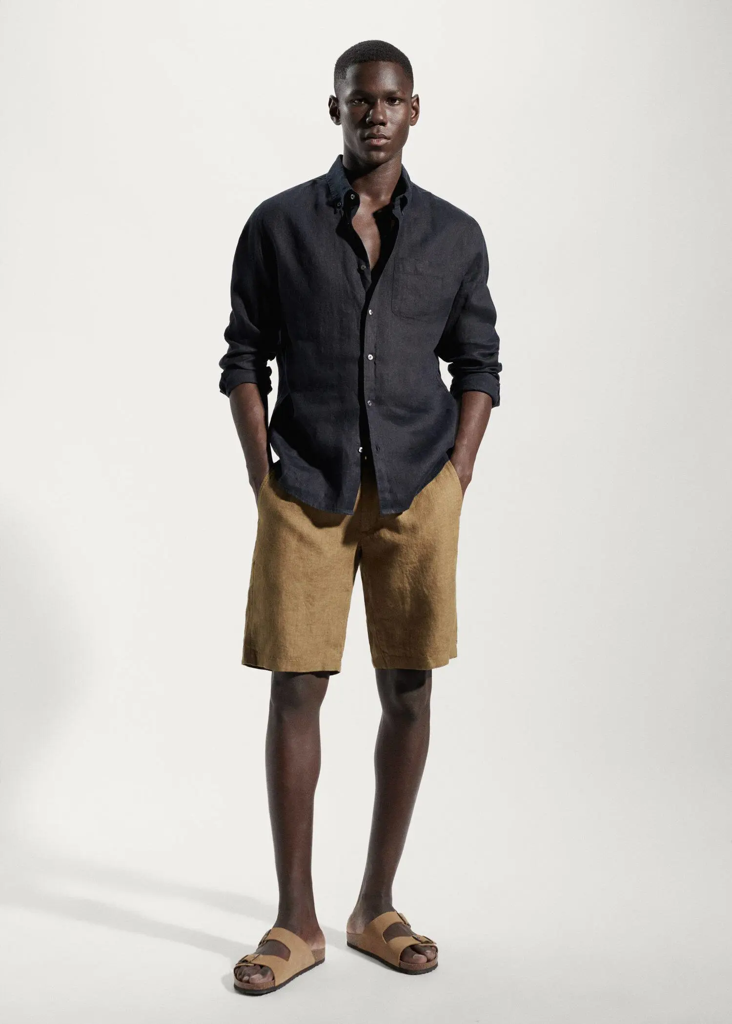 Mango 100% linen shorts. 1