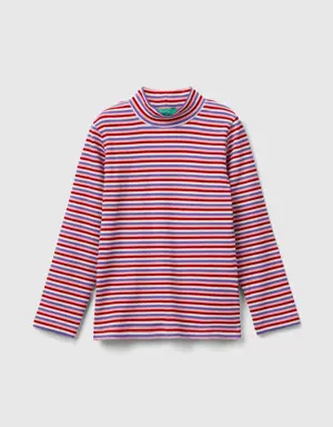 striped turtleneck t-shirt