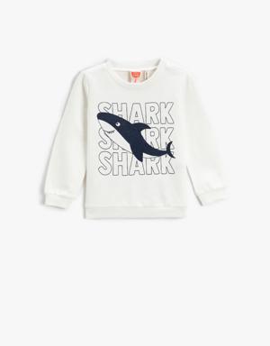 Köpek Balığı Baskılı Sweatshirt