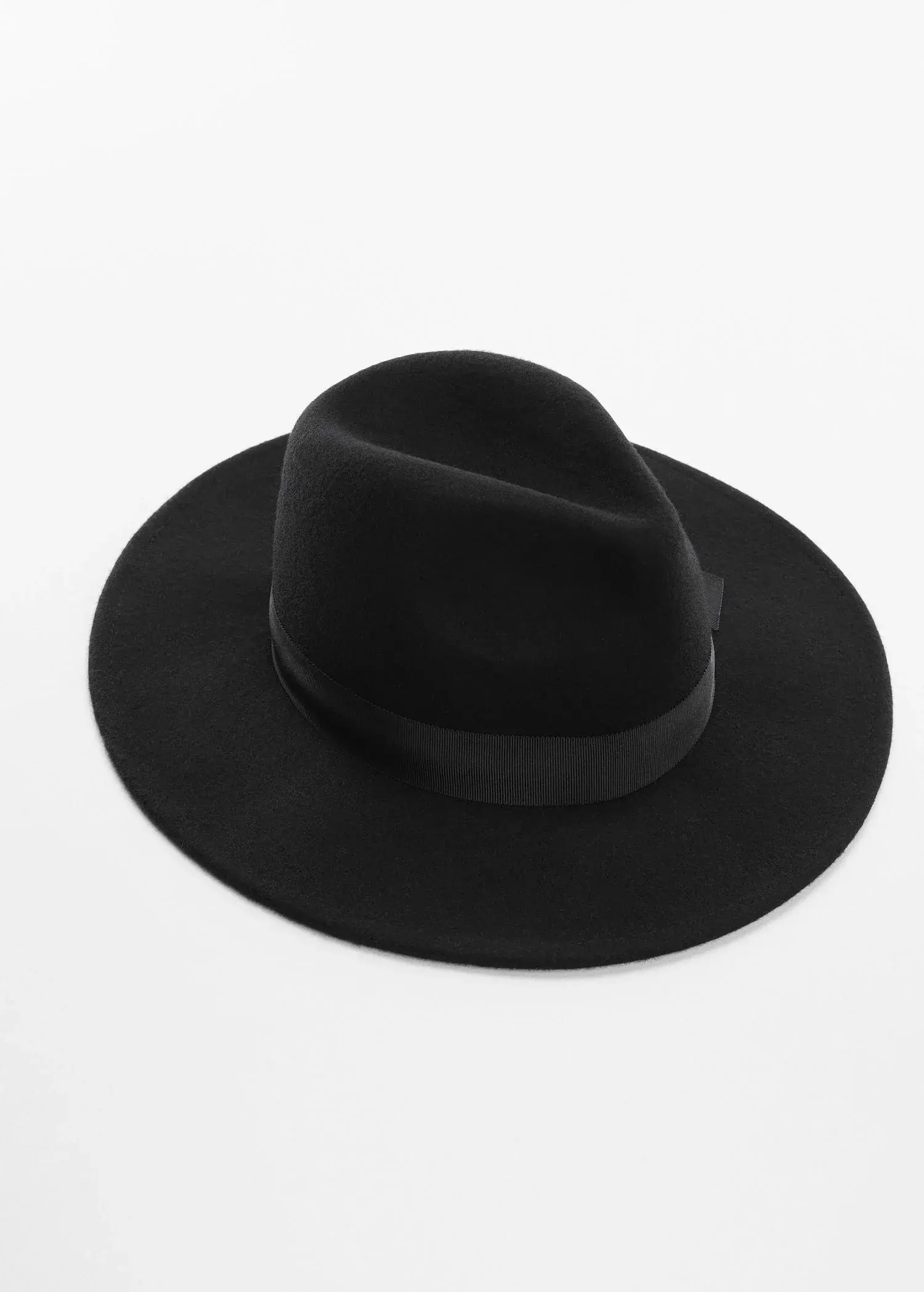 Mango Woollen ribbon hat. 3