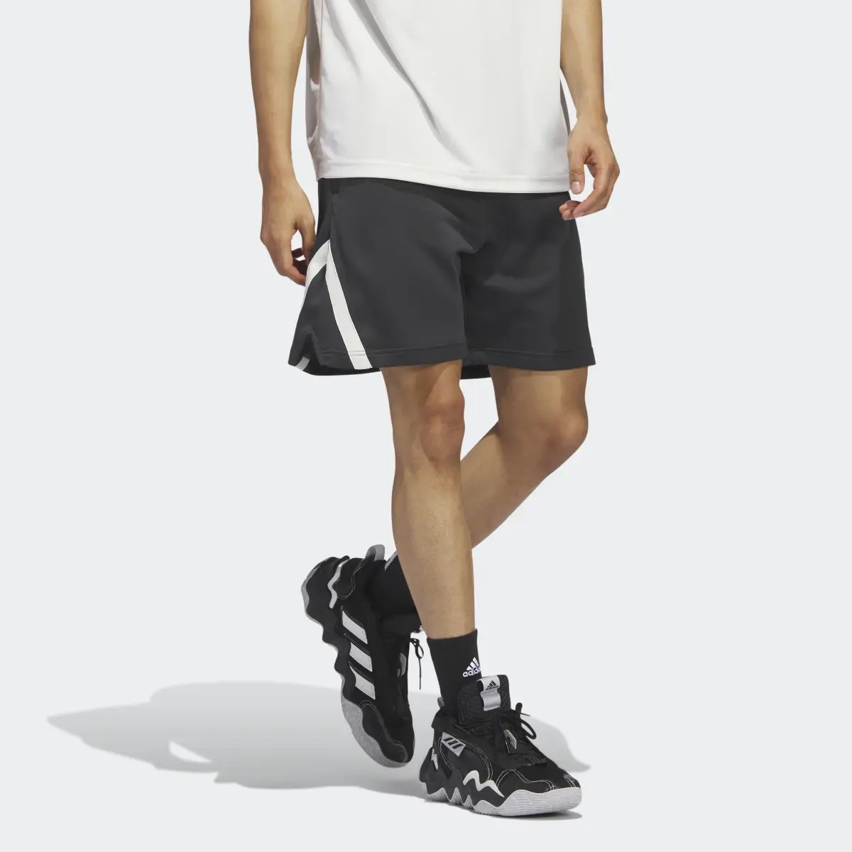 Adidas Shorts Select. 3