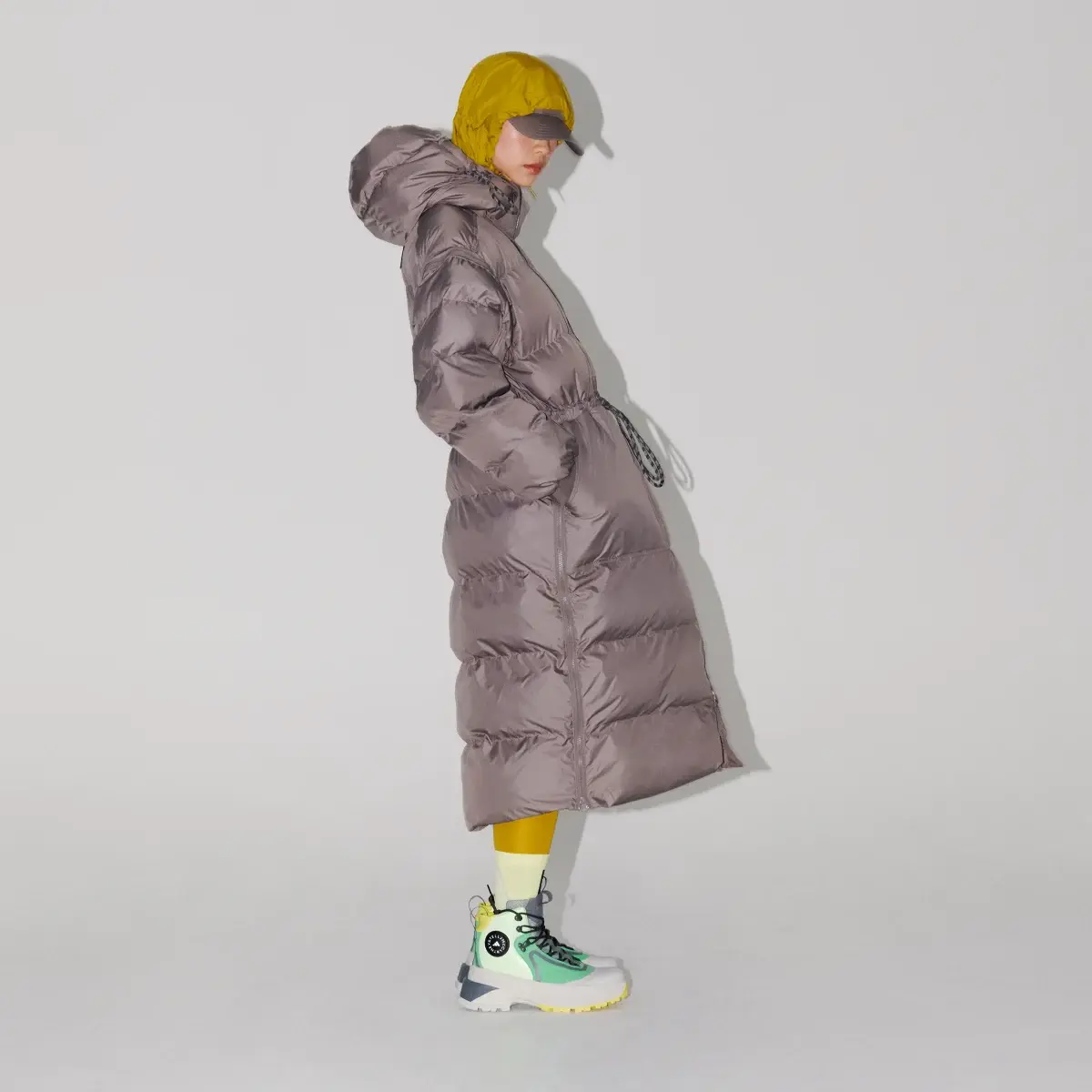 Adidas by Stella McCartney Long Puffer-Mantel. 1