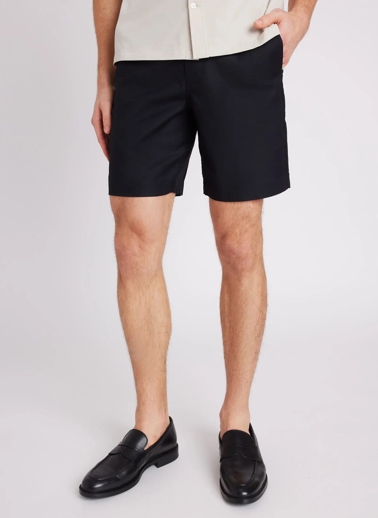 Kit And Ace Navigator Essential Shorts 8". 1