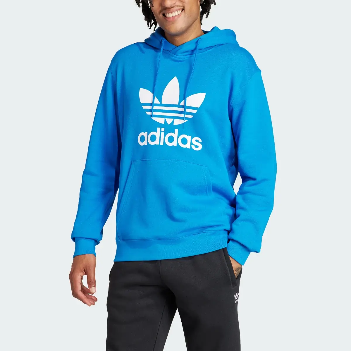 Adidas adicolor Classics Trefoil Hoodie. 1