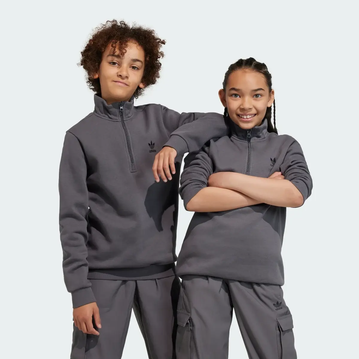 Adidas Adicolor Half-Zip Sweatshirt. 1