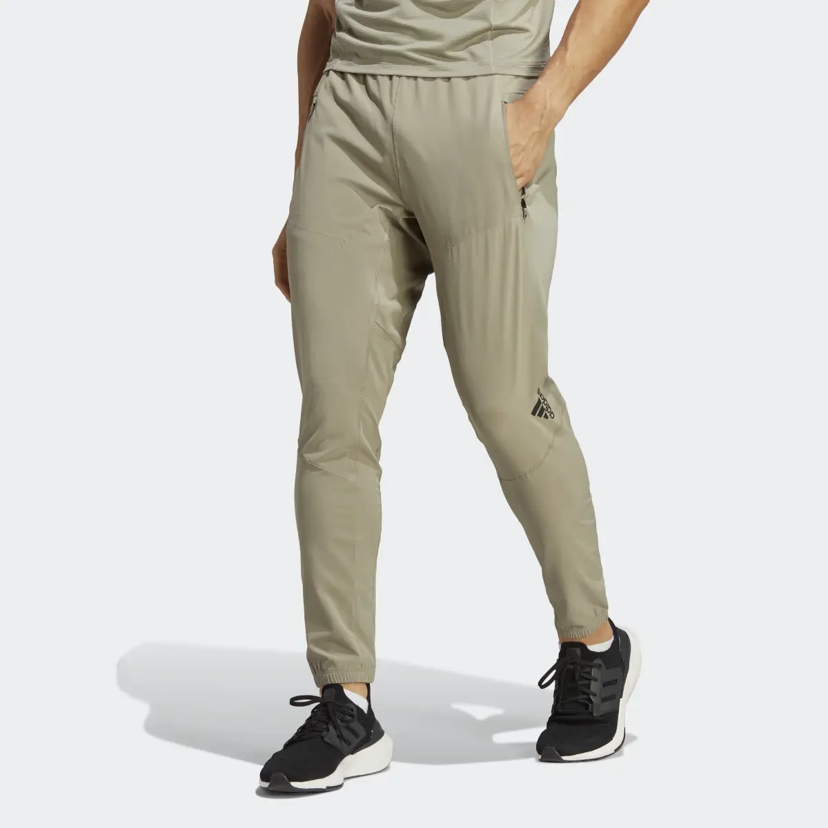 Adidas D4T Training Pants. 1