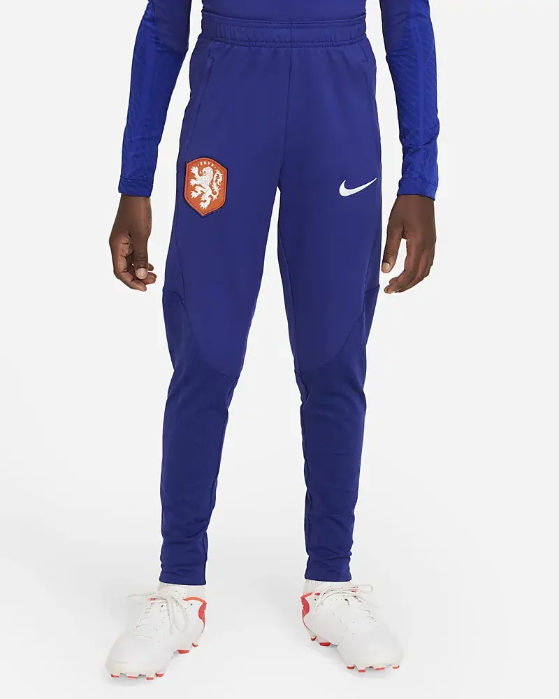 Nike Hollanda Strike. 1