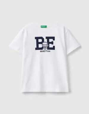 100% cotton t-shirt with logo