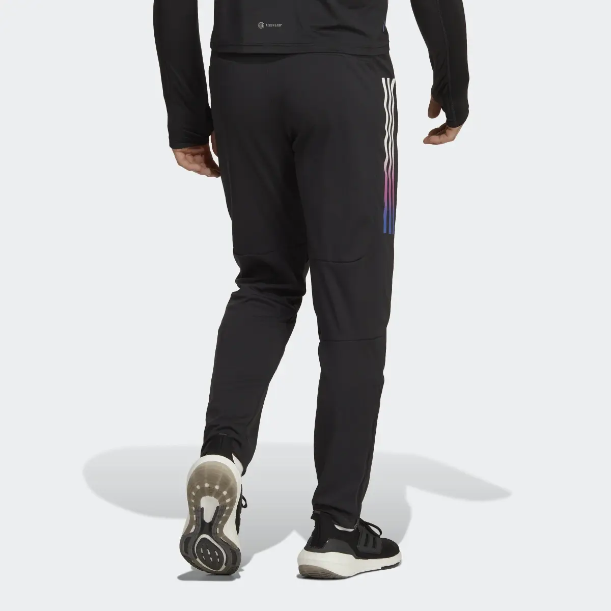 Adidas Run Icons 3-Stripes Joggers. 2