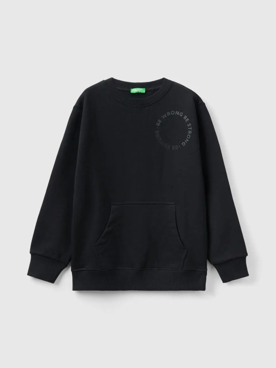 Benetton warm regular fit sweatshirt with print. 1