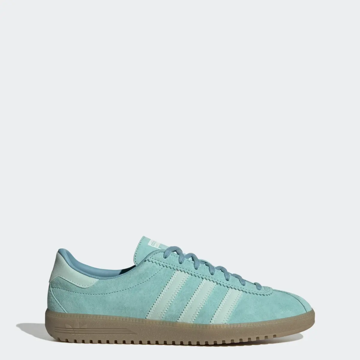 Adidas Chaussure Bermuda. 1