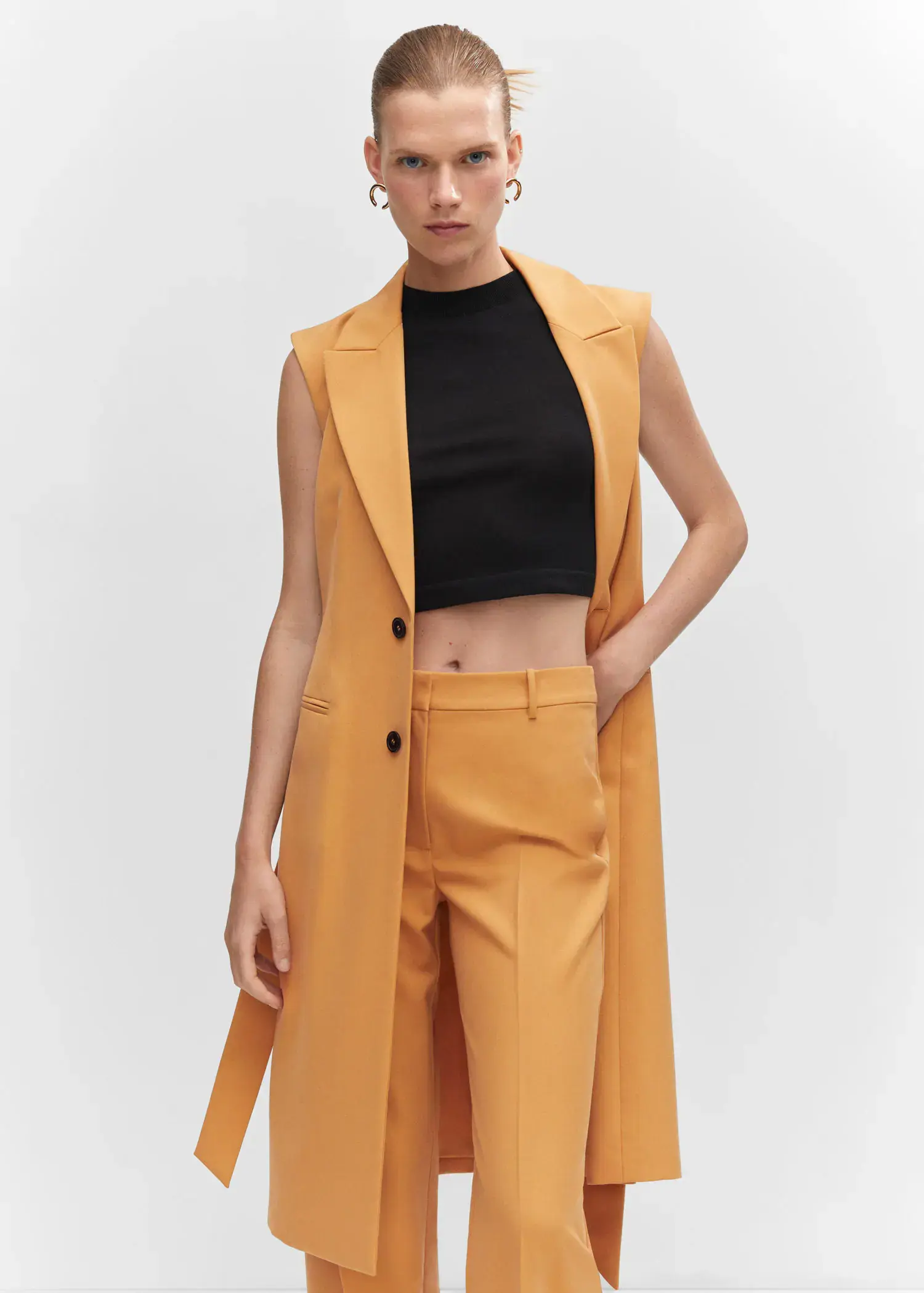 Mango Pleat straight trousers. 1